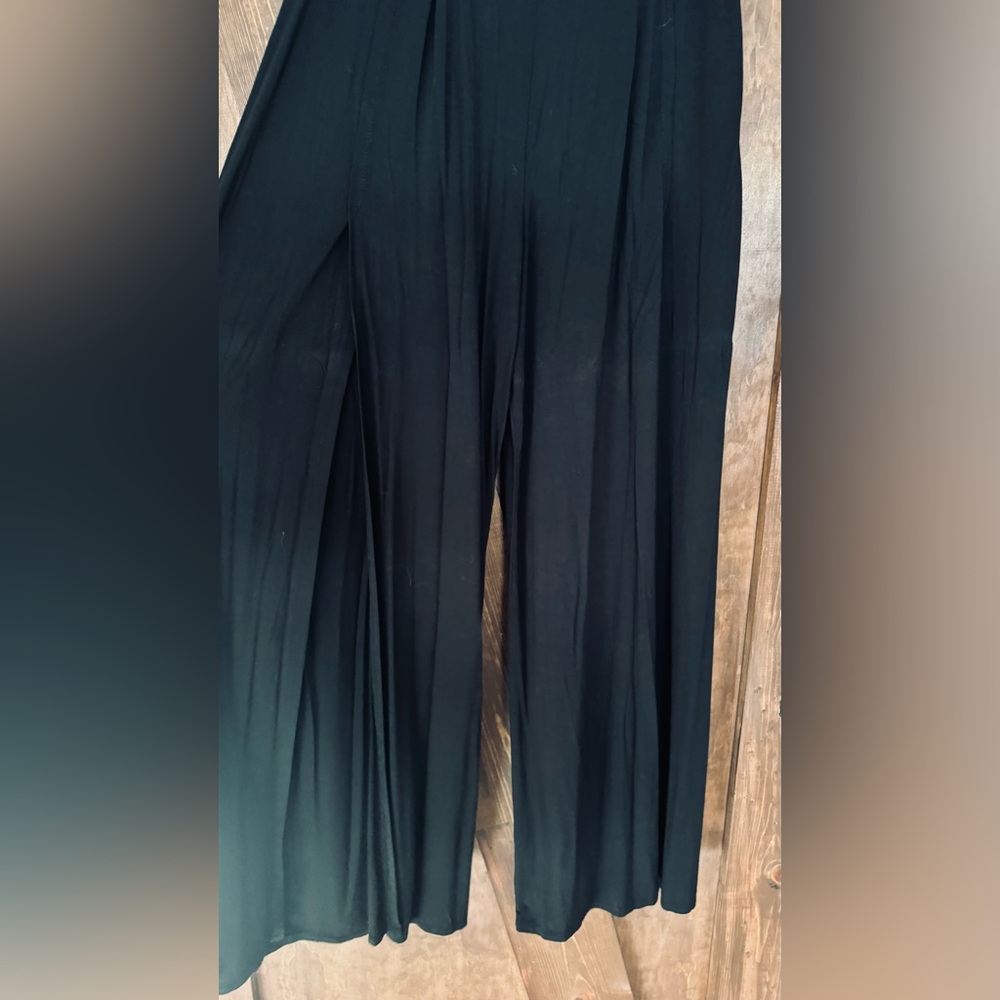 Lulu's Black Wide-Leg Split Pants